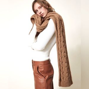 NWT Express‎ Cable Knit Scarf